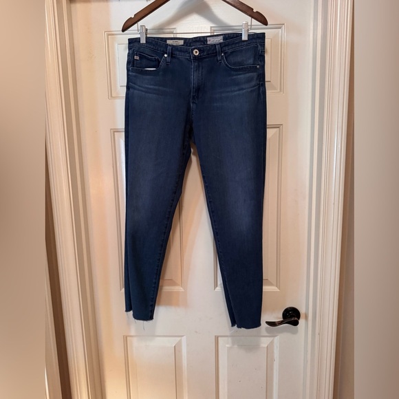 Ag Adriano Goldschmied Denim - AG Adriano Goldschmied Women’s The Prima Mid Rise Cigarette Blue Jeans Raw Hem